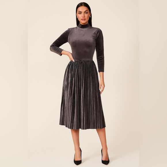 Club L London mauve velvet  Pleated A-Line Dress - Picture 1 of 7